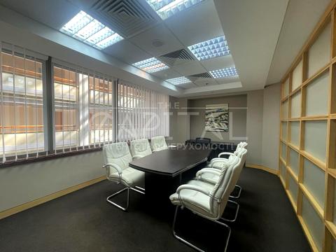 комерційна за адресою Богдана Хмельницького вул., 52а