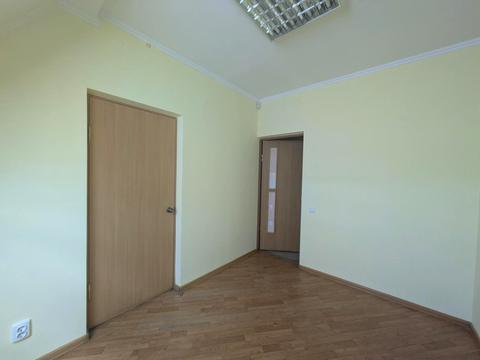 коммерческая по адресу Зализничная ул., 15