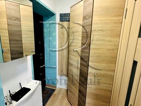 квартира за адресою Зодчих вул., 12