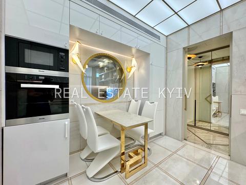 квартира за адресою Джона Маккейна вул. (Івана Кудрі), 7