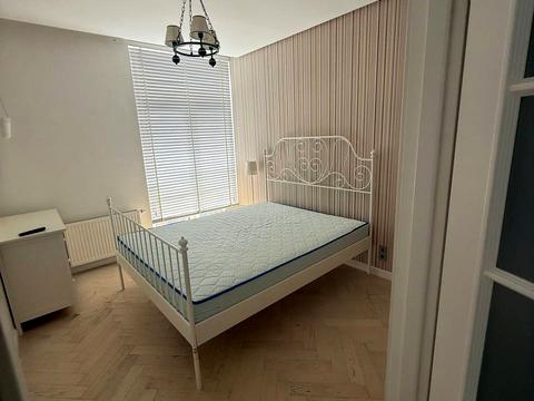 квартира за адресою Регенераторна вул., 4 к10