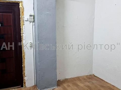 комерційна за адресою Братиславська вул., 14Б