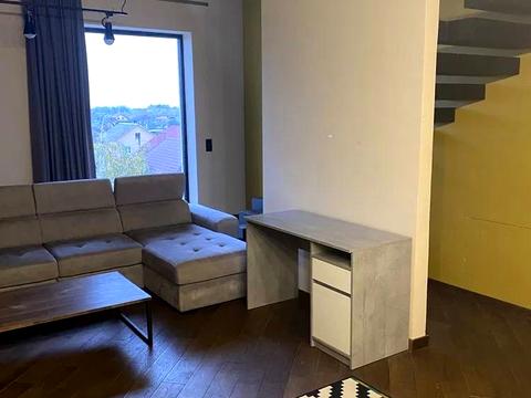 квартира за адресою Вишнева вул., 28