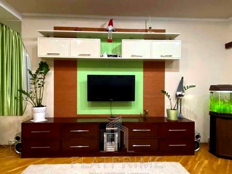 квартира за адресою Рональда Рейгана вул., 10