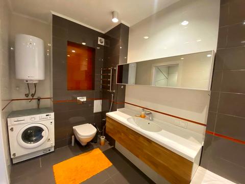 квартира за адресою Авіаконструктора Ігоря Сікорського вул. (Танкова), 1-А