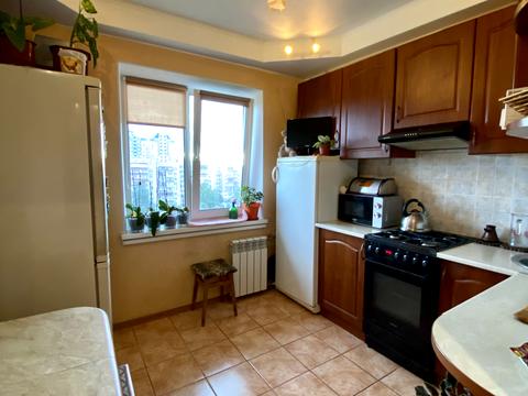 квартира за адресою Братиславська вул., 40