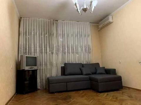 квартира за адресою Василя Тютюнника вул. (Анрі Барбюса), 22