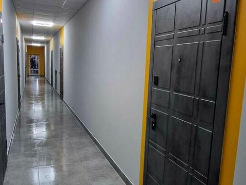комерційна за адресою Портова вул., 16А