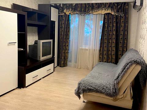 квартира по адресу Александра Поля просп. (Кірова), 76-А