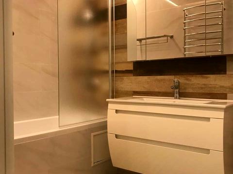 квартира за адресою Зарічна вул., 2к1
