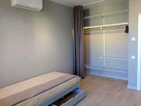 квартира за адресою Олеся Бердника вул., 1-Д