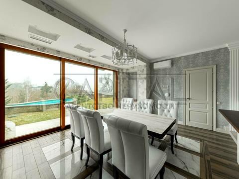 будинок за адресою вул. Локомотивна