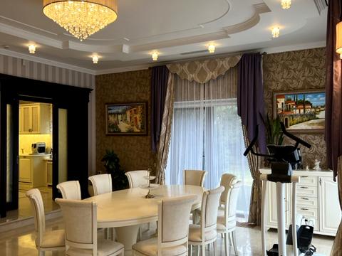 будинок за адресою Валова вул.