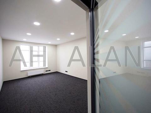 комерційна за адресою Кловський узвіз, 7a