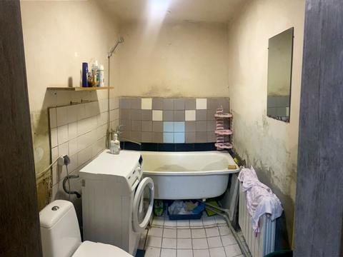 будинок за адресою Івана Богуна вул., 145