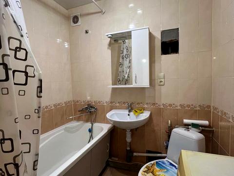 квартира за адресою Михайла Лушпи просп., 48