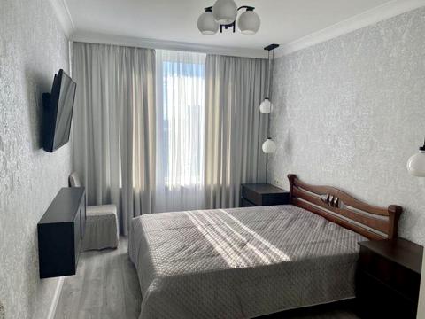 квартира за адресою Дніпровська набережна вул., 20-Б