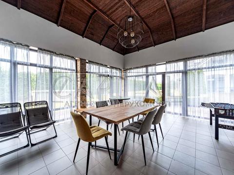 дом по адресу Соборна ул.