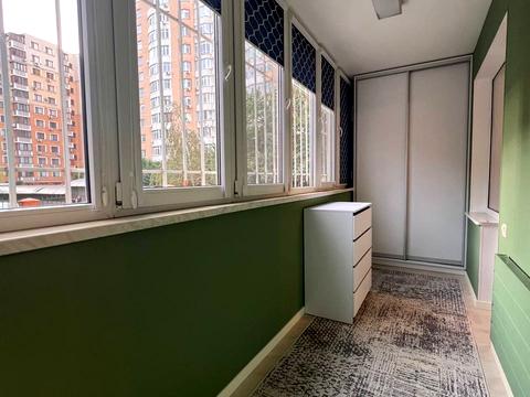 квартира за адресою Зоопаркова вул., 12