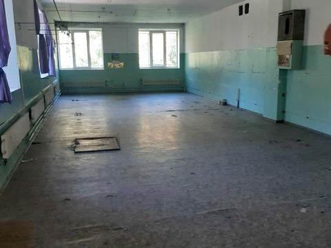 комерційна за адресою Світла вул., 11а