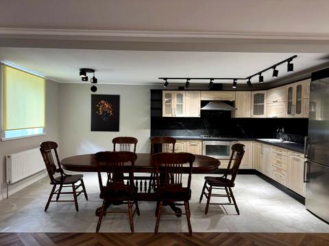 будинок за адресою 4-та Садова, 1
