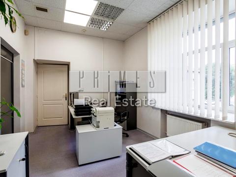 комерційна за адресою Стадіонна вул., 5