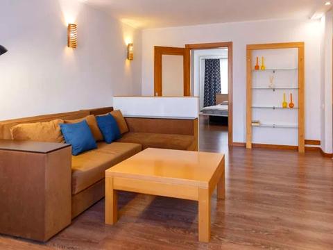 квартира по адресу Шота Руставели ул., 25