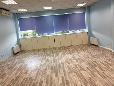 комерційна за адресою Голосіївський просп. (40-річчя Жовтня), 58