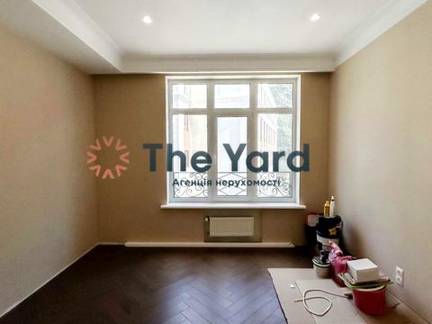 квартира за адресою Михайла Бойчука вул. (Кіквідзе), 19-А