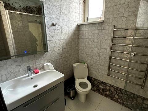 квартира за адресою Регенераторна вул., 4/10