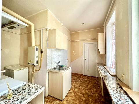 будинок за адресою Олександра Кузнецова вул. (Дніпродзержинська), 7