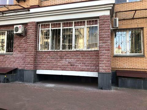 коммерческая по адресу Владимира Ивасюка просп. (Героїв Сталінграду), 4
