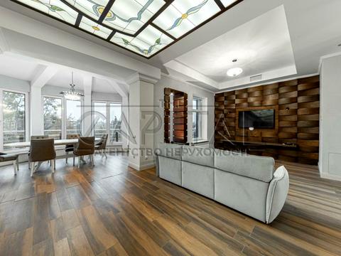 будинок за адресою вул. Локомотивна