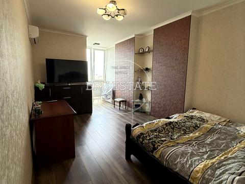квартира за адресою Соборності просп. (Возз'єднання), 30-А