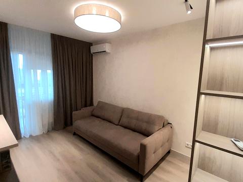 квартира за адресою Олександра Олеся вул., 7