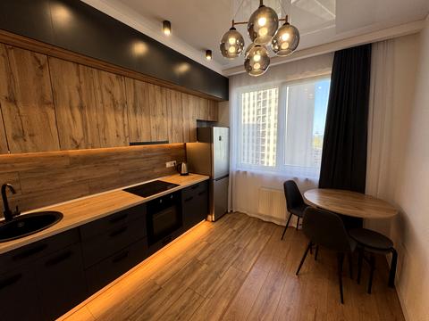 квартира за адресою Генуезька вул., 3а
