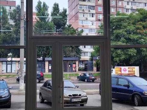 коммерческая по адресу Николая Михновского ул. (Щербини), 8