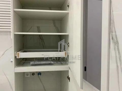 квартира за адресою Дніпровська набережна вул., 18-А
