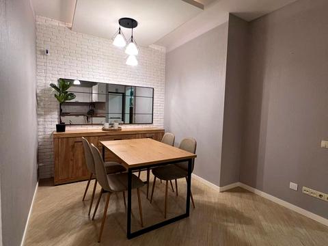 квартира за адресою Зоопаркова вул., 12