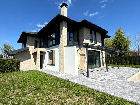 будинок за адресою Лугова вул.