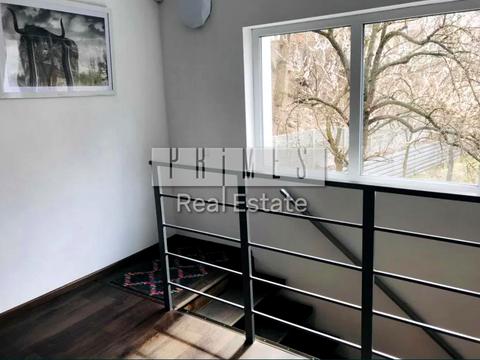 будинок за адресою Русанівські сади вул., 1