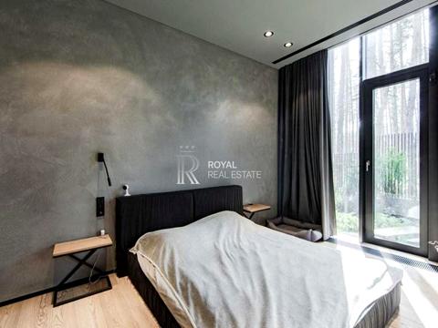 дом по адресу  ул.