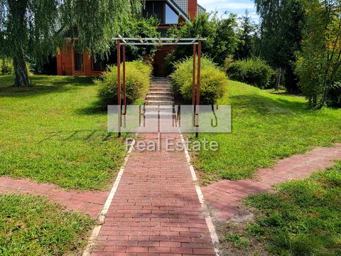 будинок за адресою 139-та Садова вул.