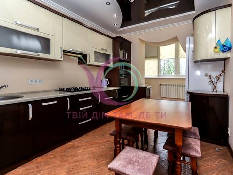 квартира за адресою Хотинська вул., 12