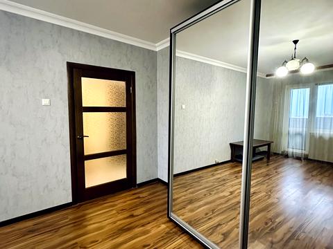 квартира за адресою Академіка Глушкова просп., 15