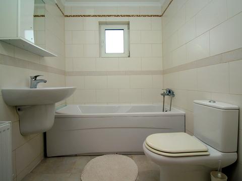 будинок за адресою Центральна вул.