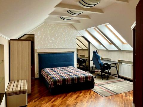 квартира за адресою Андрія Мельника вул. (), 14