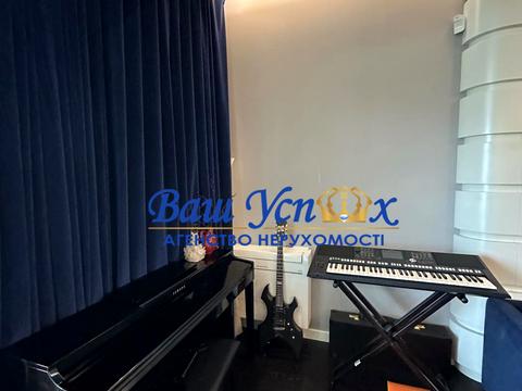 квартира за адресою Раїси Окіпної вул., 18