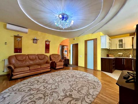 квартира за адресою Галицька вул., 12в