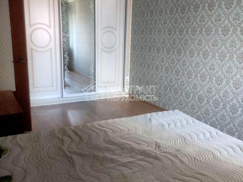 квартира за адресою Артема Веделя, 4